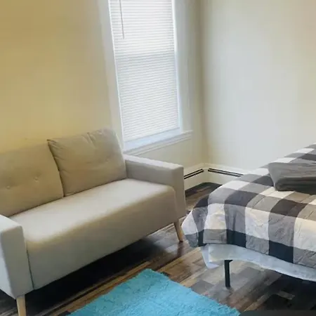 Lovely Stay Close To The Redline And Boston Downtown Exterior photo