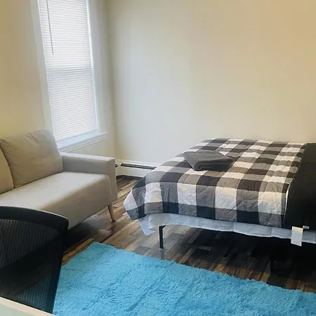 Lovely Stay Close To The Redline And Boston Downtown Exterior photo