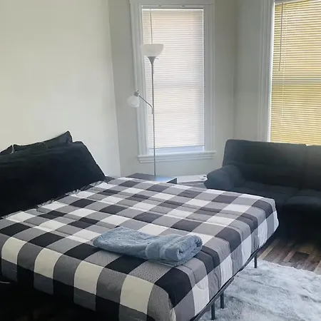 Lovely Stay Close To The Redline And Boston Downtown Exterior photo